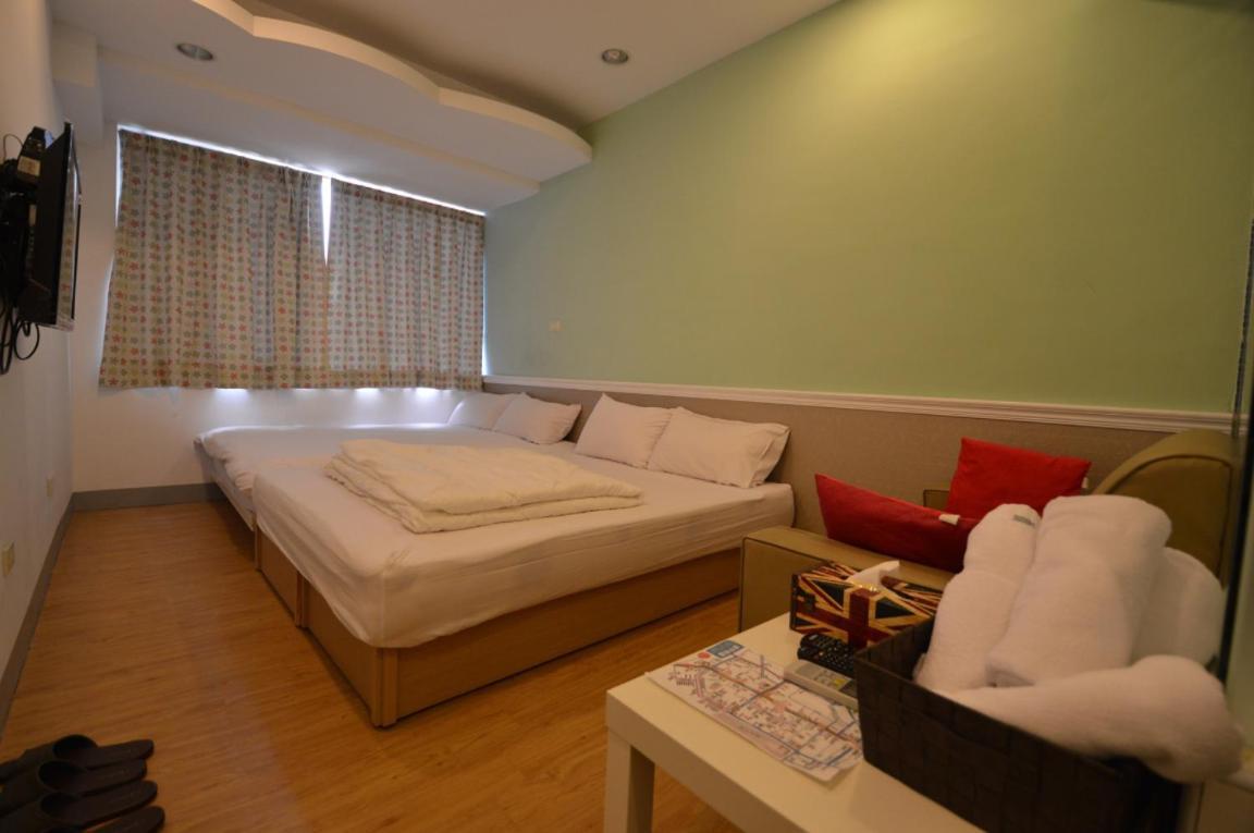 逢甲巧咪 Hotel Taichung Exterior photo