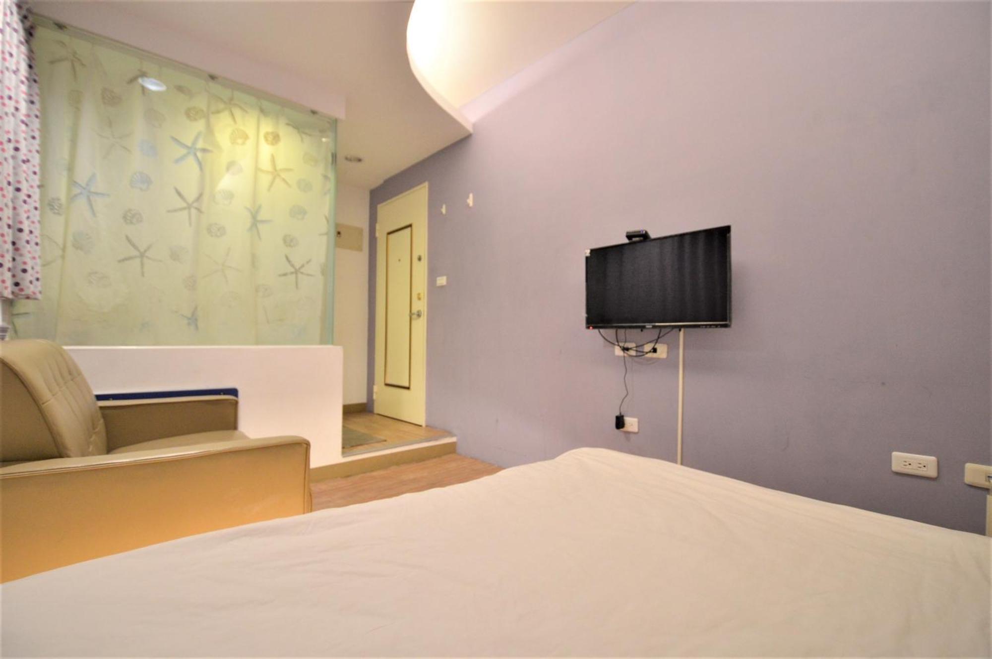 逢甲巧咪 Hotel Taichung Exterior photo